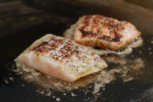 Quali metodi di cottura conservano meglio l'integrità nutrizionale del pesce?